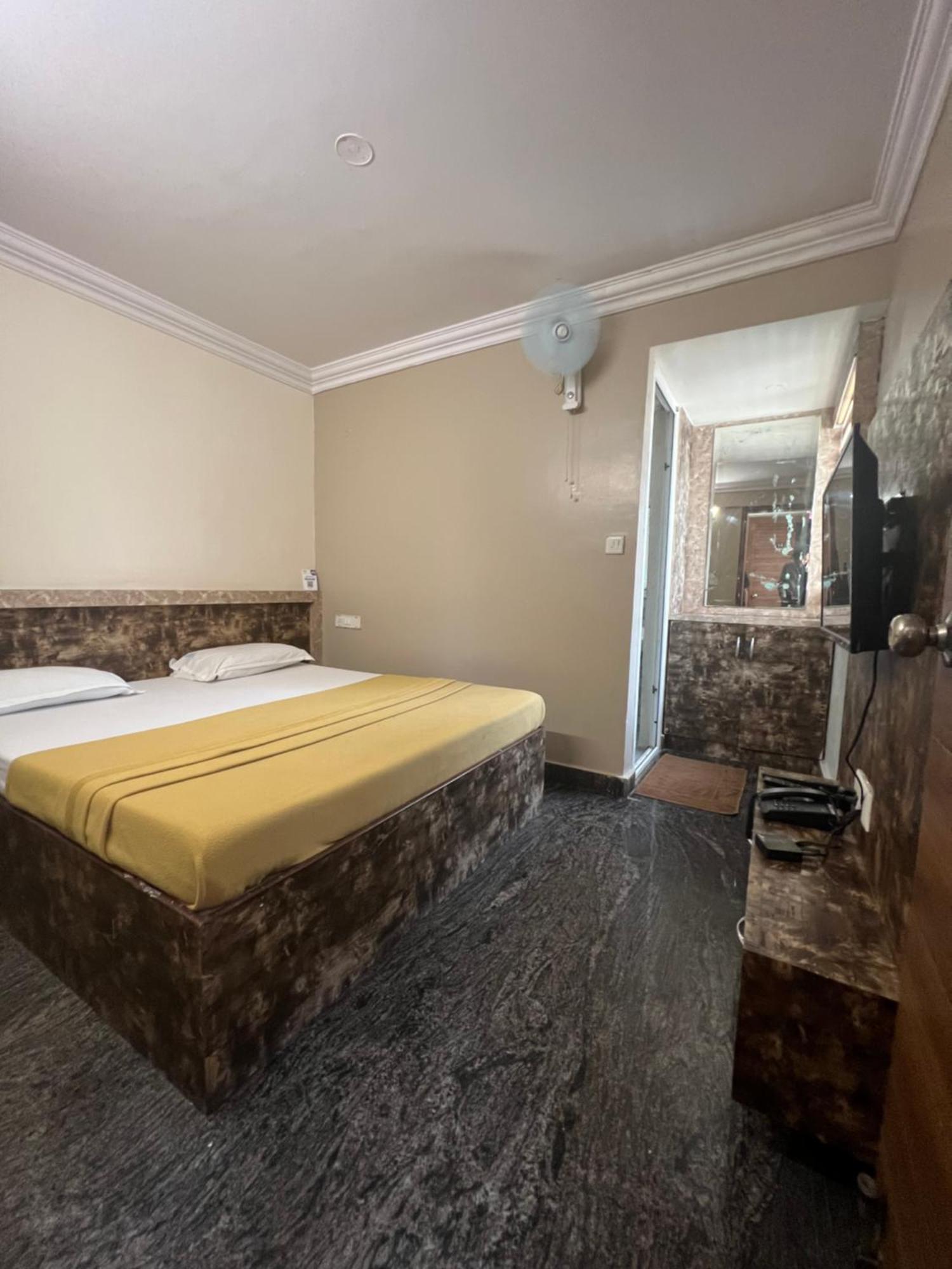 Dreamz Lodge Bangalore Extérieur photo