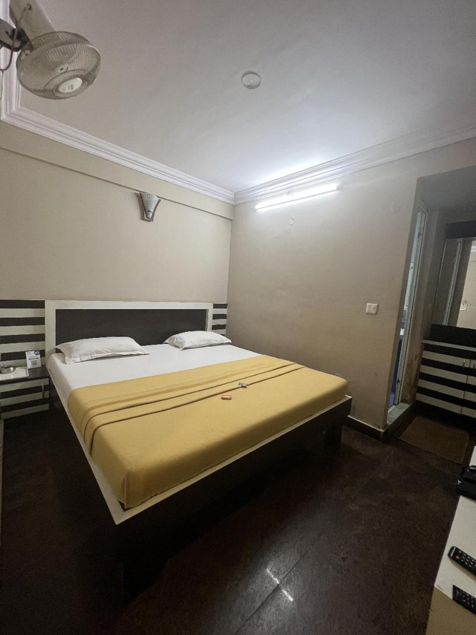 Dreamz Lodge Bangalore Extérieur photo